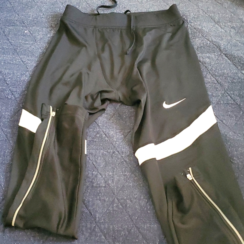 Black Nike women's tights. Size S